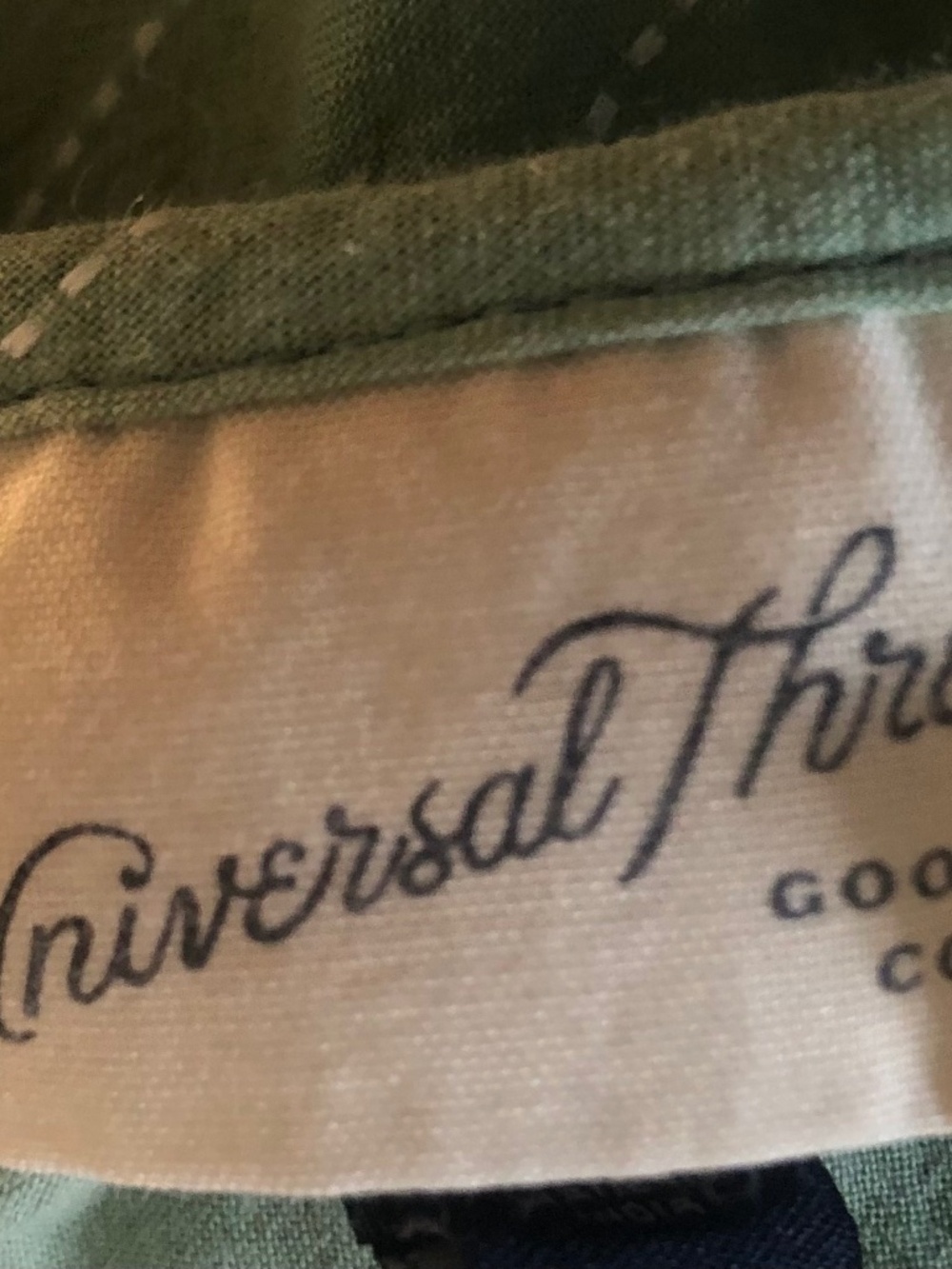 Universal Thread Top - Picture 3 of 3